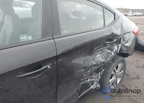 2018 Hyundai Elantra Sel z USA, uszkodzony, nr VIN 5NPD84LFXJH381099